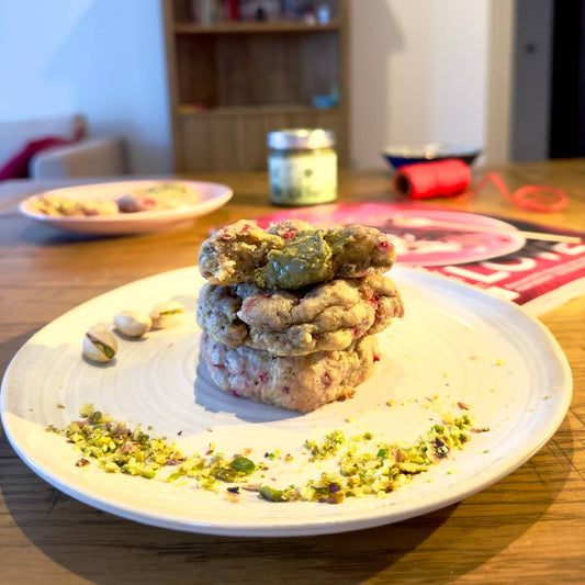 Geno Pistachio & Raspberry Cookies